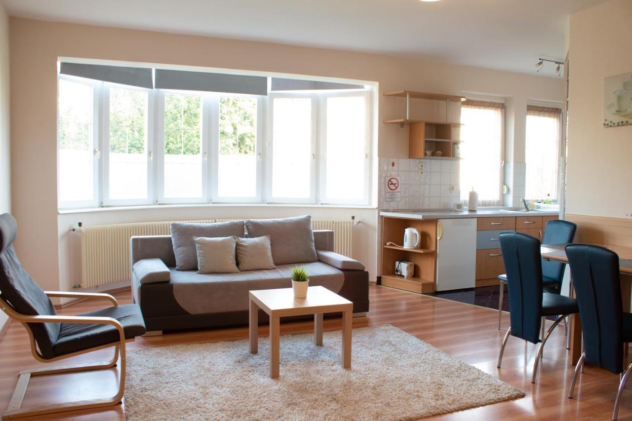 Titan Apartman Gyula Exterior photo