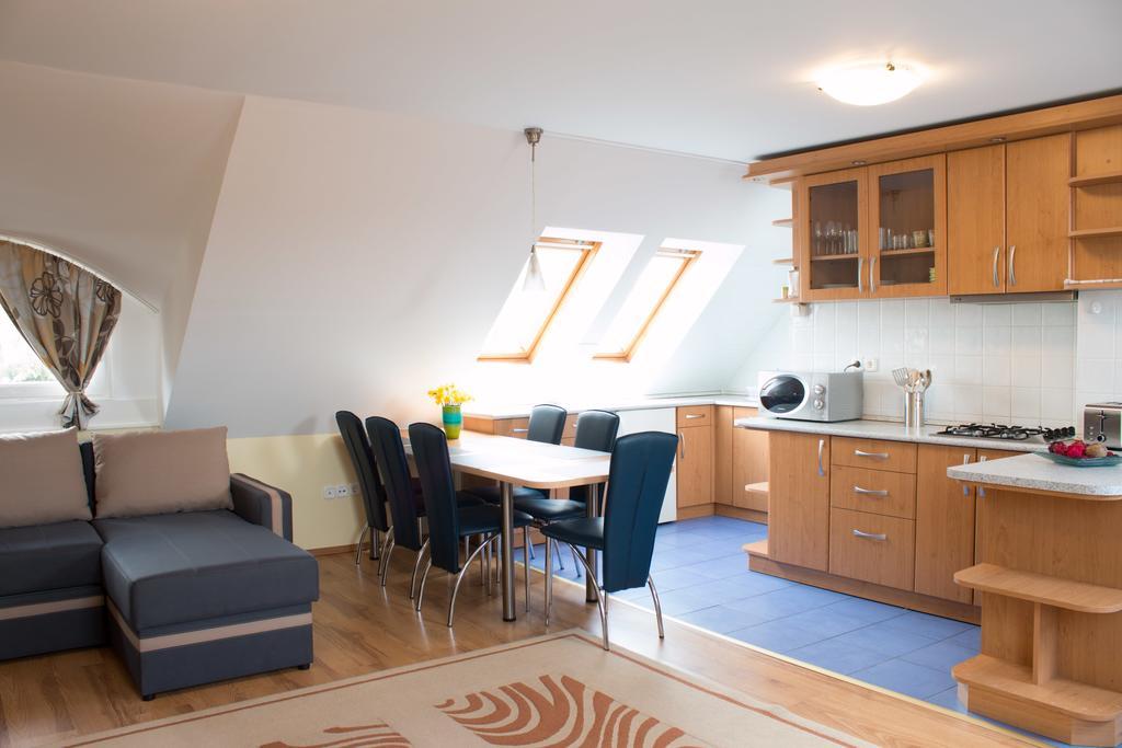 Titan Apartman Gyula Exterior photo